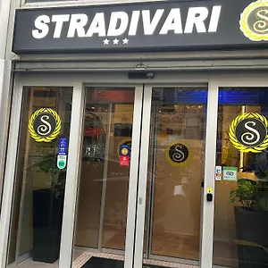 Stradivari Отель Милан